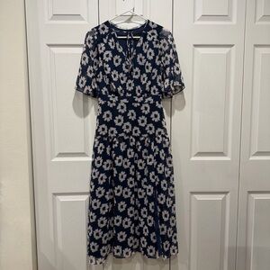NWT Ted Baker Marllee Fit and Flare Tiered Navy and White Floral Midi Dress sz.1